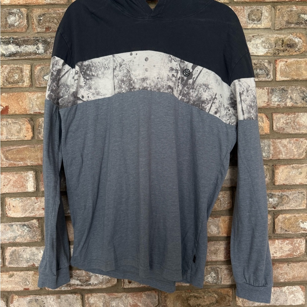 Men's Blue and Gray Long Sleeve Shirt